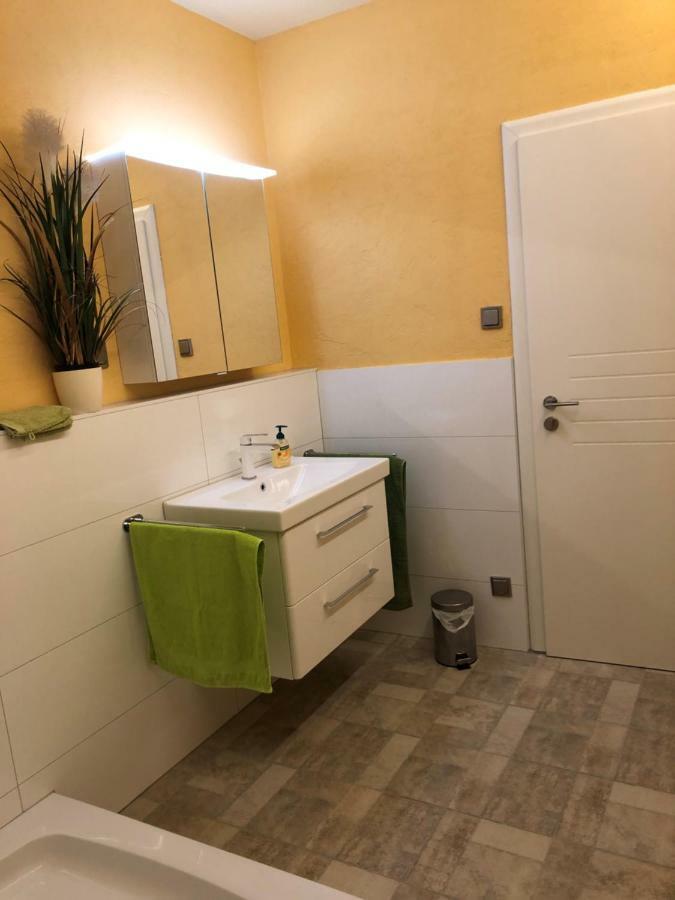 נירנברג Calm Spacy Room, Own Modern Bath, Near Center, To 1 Person Or A Couple - Not Suitable For Craftsmen, Not Accepted - Privatly Rented מראה חיצוני תמונה